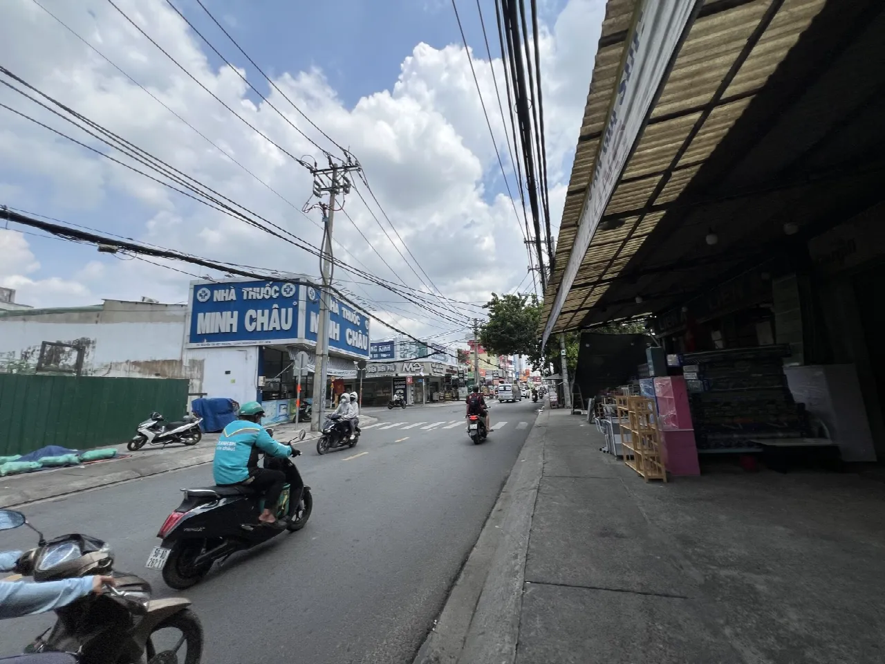 48611, Phan Văn Hớn, Bà Điểm Hóc Môn