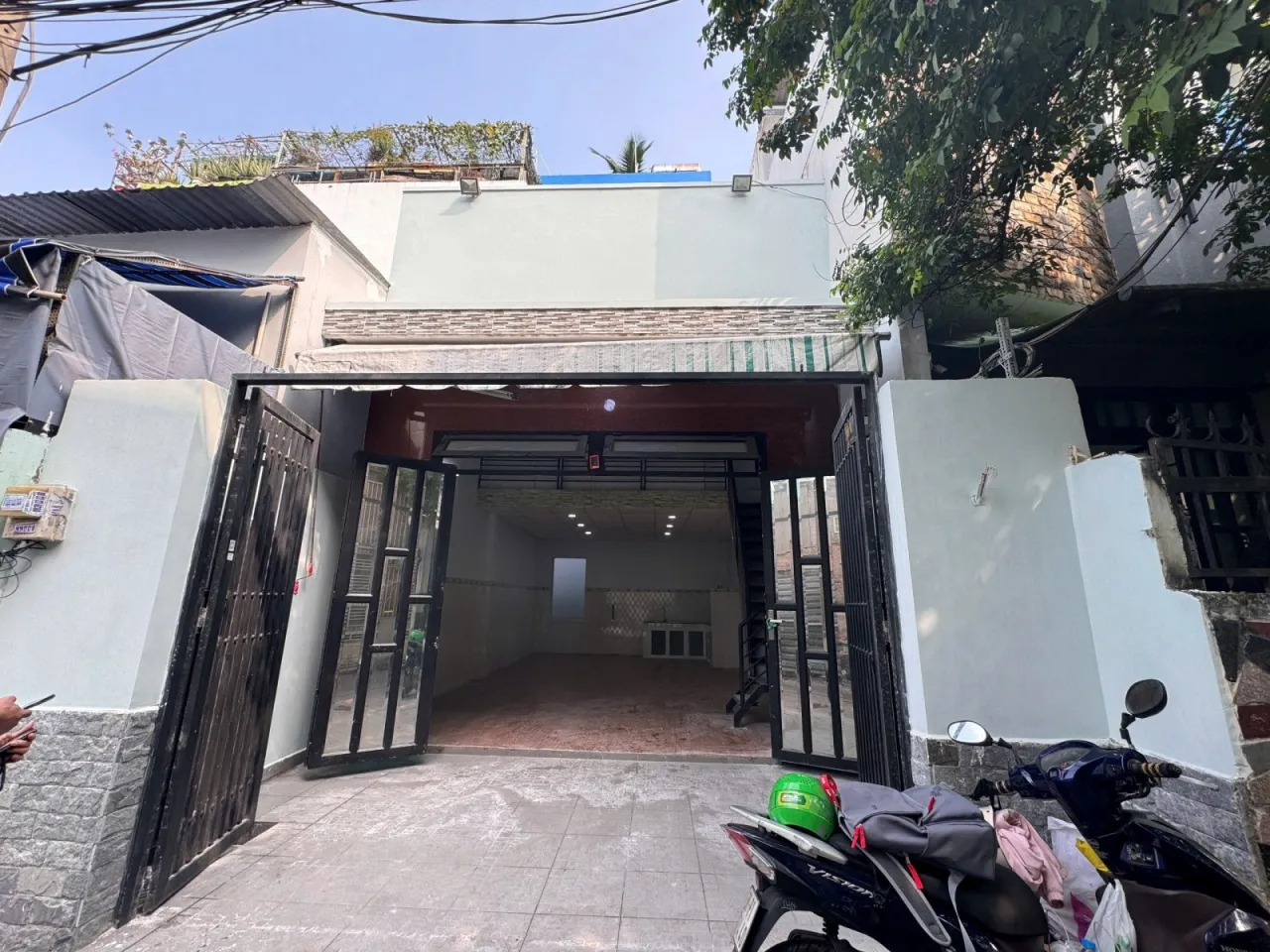 48525, Đô Đốc Chấn, Tân Phú
