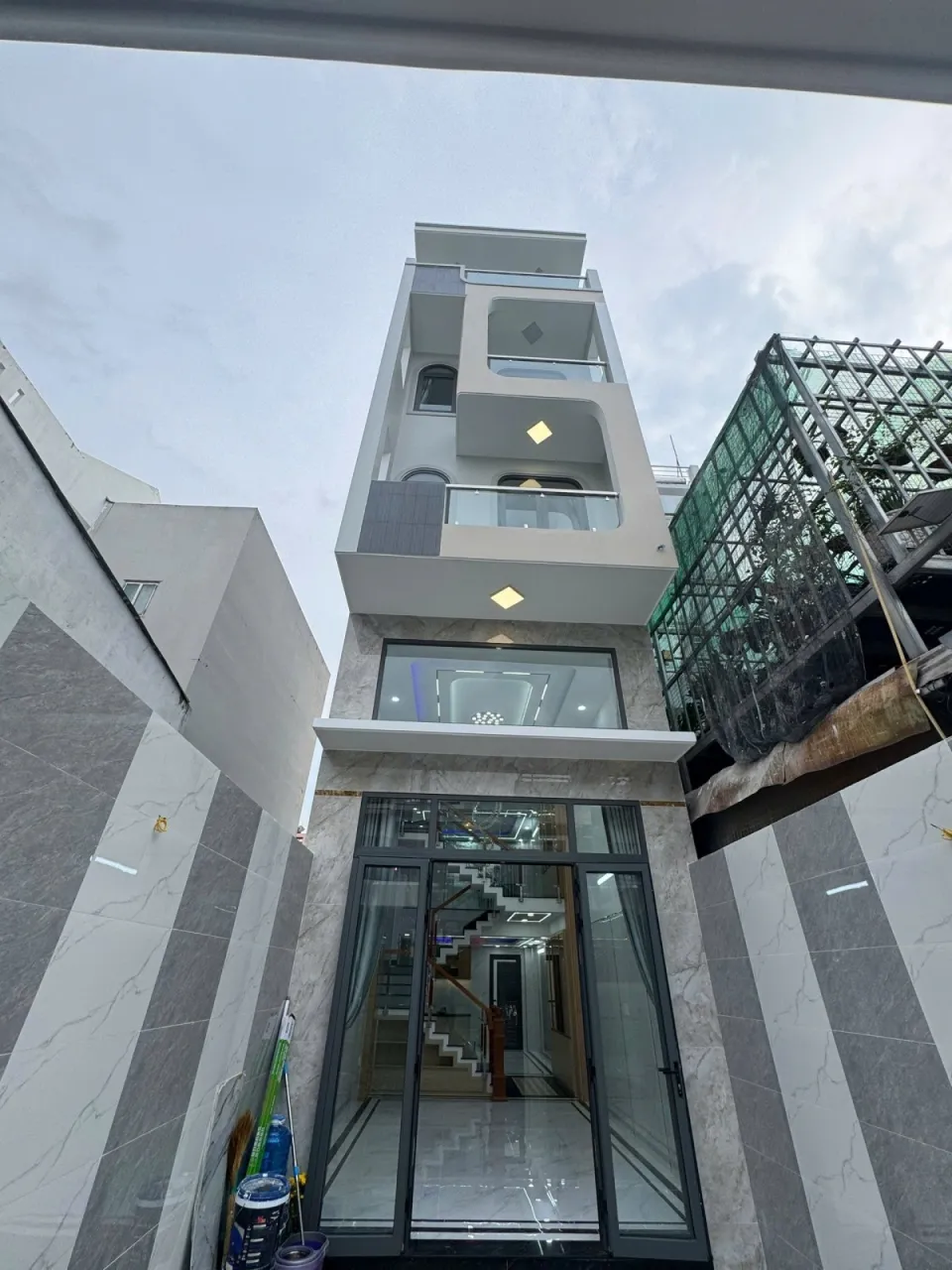 48342, Trương Phước Phan, Bình Tân