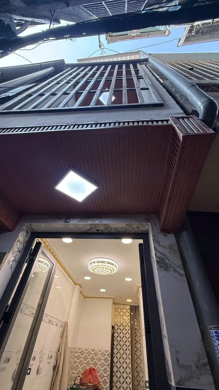 48273, Rạch bùng binh, Quận 3
